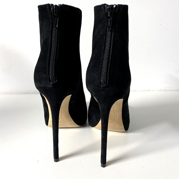 NWOB Scarosso x Brian Atwood Fabi Suede Ankle Boot Point Toe Slim Heel Z… - Picture 5 of 8